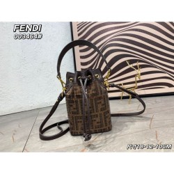 2024SS tote bag perfect for adult women FENDI