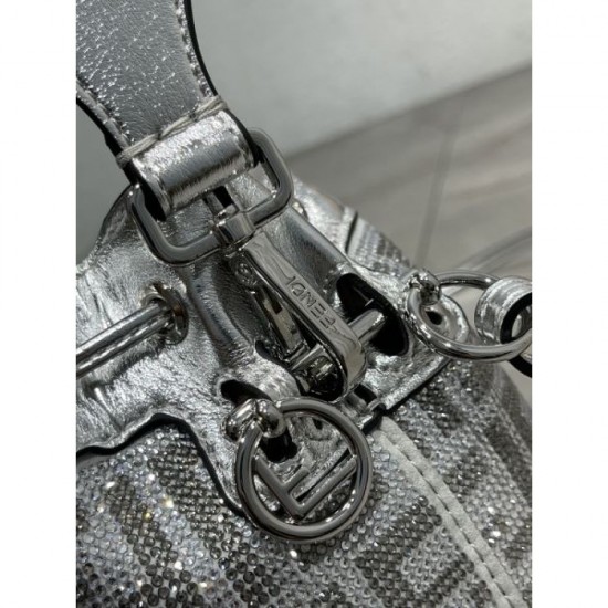 Sale at attractive price 2024SS tote bag FENDI Sale at attractive price 2024SS tote bag FENDI