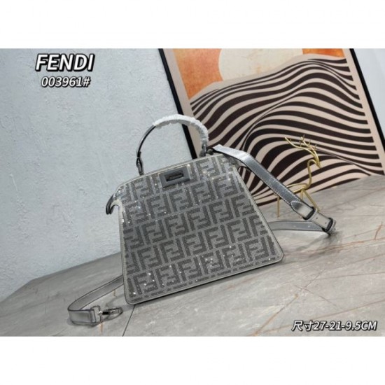 Gift to give 2024SS tote bag FENDI Gift to give 2024SS tote bag FENDI