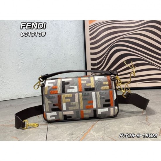 2024SS tote bag with a mature atmosphere FENDI 2024SS tote bag with a mature atmosphere FENDI