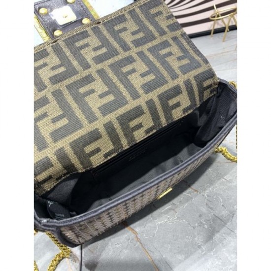 New product suddenly reduced in price! 2024SS Shoulder Bag FENDI New product suddenly reduced in price! 2024SS Shoulder Bag FENDI
