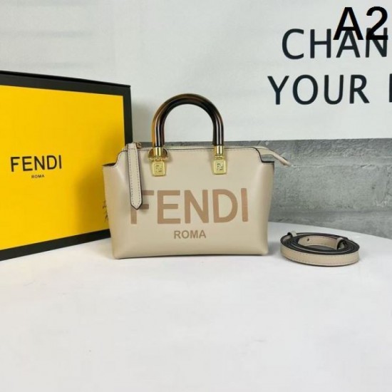 Advance sale limited to overseas customers 2024SS tote bag FENDI Advance sale limited to overseas customers 2024SS tote bag FENDI