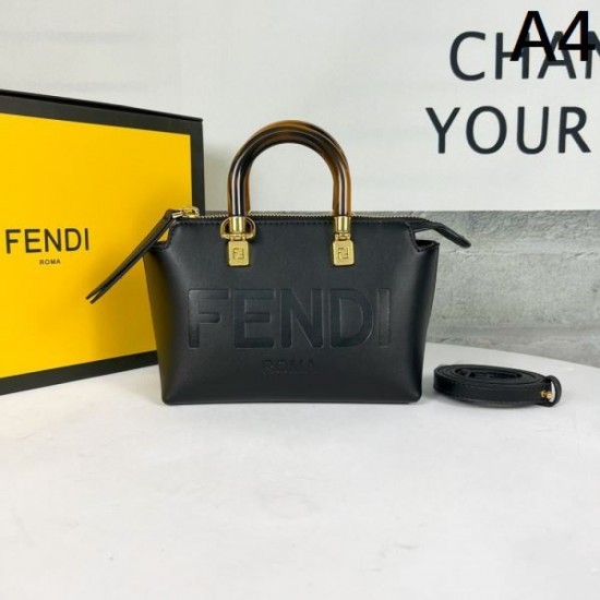 Advance sale limited to overseas customers 2024SS tote bag FENDI Advance sale limited to overseas customers 2024SS tote bag FENDI