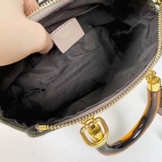 Advance sale limited to overseas customers 2024SS tote bag FENDI Advance sale limited to overseas customers 2024SS tote bag FENDI