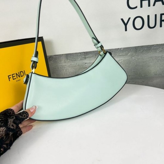 2024SS tote bag used by celebrities and celebrities FENDI 2024SS tote bag used by celebrities and celebrities FENDI