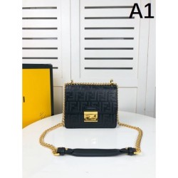This spring/summer pre-sale new item 2024SS shoulder bag FENDI