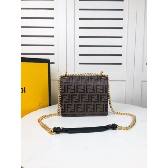 This spring/summer pre-sale new item 2024SS shoulder bag FENDI This spring/summer pre-sale new item 2024SS shoulder bag FENDI