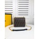 This spring/summer pre-sale new item 2024SS shoulder bag FENDI This spring/summer pre-sale new item 2024SS shoulder bag FENDI