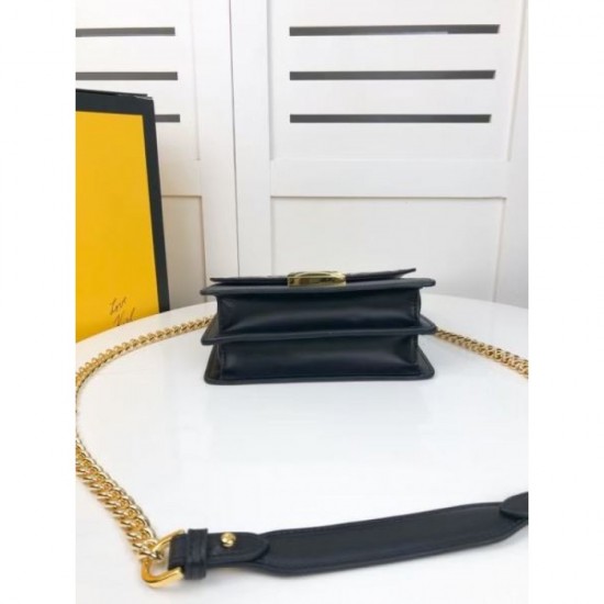 This spring/summer pre-sale new item 2024SS shoulder bag FENDI This spring/summer pre-sale new item 2024SS shoulder bag FENDI