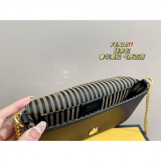 Spring/Summer New Items Limited Super Hard to Get 2024SS Shoulder Bag FENDI Spring/Summer New Items Limited Super Hard to Get 2024SS Shoulder Bag FENDI