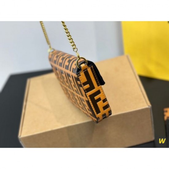My sense of fashion is skyrocketing! 2024SS Shoulder Bag FENDI My sense of fashion is skyrocketing! 2024SS Shoulder Bag FENDI