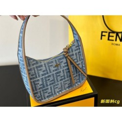Give a beautiful impression 2024SS tote bag FENDI
