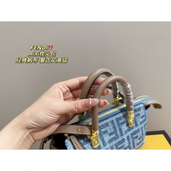 2024SS tote bag that lets you feel the latest trends FENDI 2024SS tote bag that lets you feel the latest trends FENDI