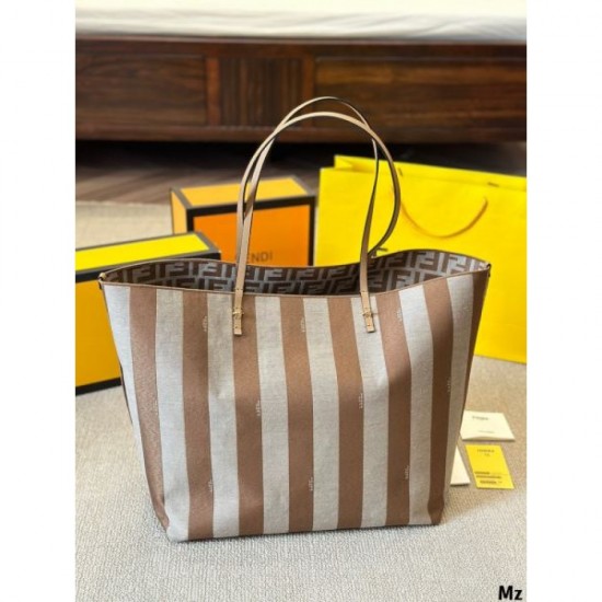 Recommended unstocked brands 2024SS tote bag FENDI Recommended unstocked brands 2024SS tote bag FENDI