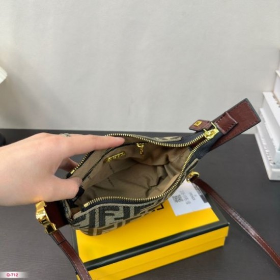 Wonderful design out of stock brand 2024SS tote bag FENDI Wonderful design out of stock brand 2024SS tote bag FENDI