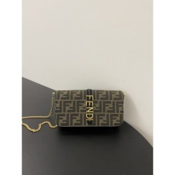 Perfect gift, limited time only 2024SS shoulder bag FENDI