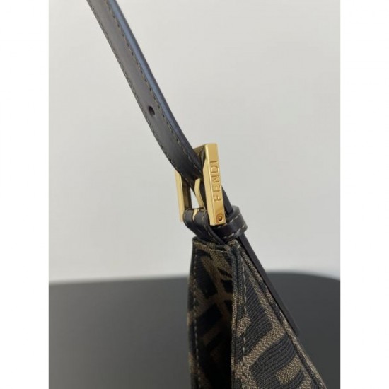 2024SS tote bag FENDI recommended for a wide range of people 2024SS tote bag FENDI recommended for a wide range of people