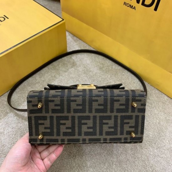 Luxury style 2024SS tote bag FENDI Luxury style 2024SS tote bag FENDI