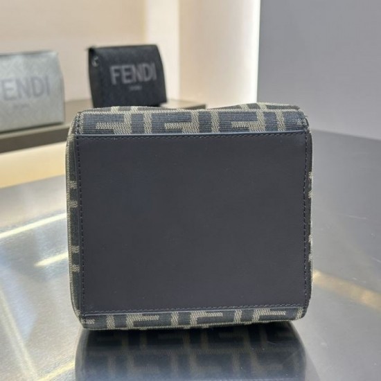 Latest ranking TOP 2024SS tote bag FENDI Latest ranking TOP 2024SS tote bag FENDI