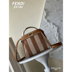 FENDI 2024FW New autumn tote bag that is sure to be a hit this season