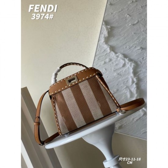 FENDI 2024FW New autumn tote bag that is sure to be a hit this season FENDI 2024FW New autumn tote bag that is sure to be a hit this season