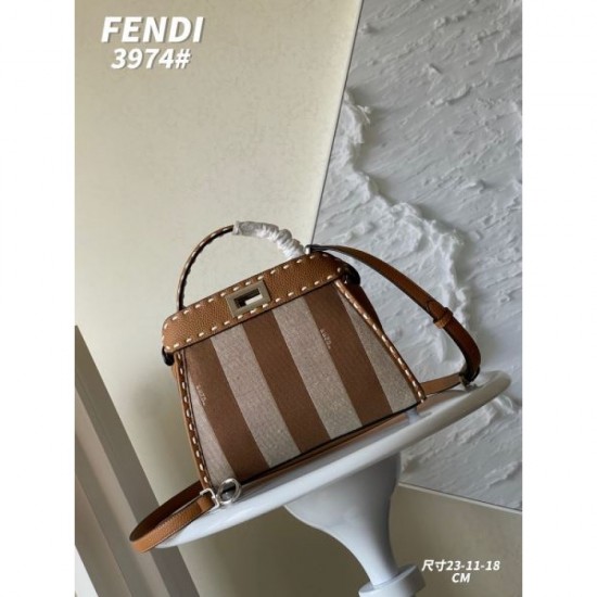 FENDI 2024FW New autumn tote bag that is sure to be a hit this season FENDI 2024FW New autumn tote bag that is sure to be a hit this season