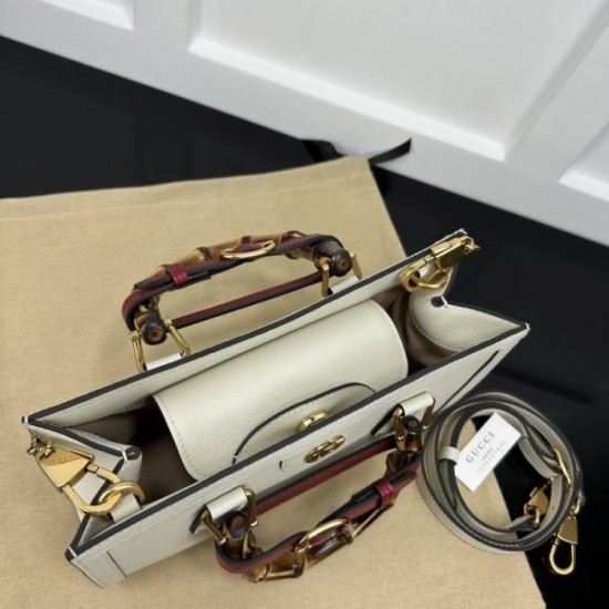 Full of fashion sense 2024SS tote bag GUCCI Gucci Full of fashion sense 2024SS tote bag GUCCI Gucci