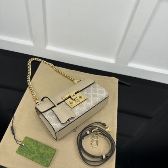 Minimum of 1 week Not released in Japan 2024SS Shoulder Bag GUCCI Gucci Minimum of 1 week Not released in Japan 2024SS Shoulder Bag GUCCI Gucci