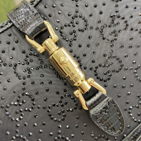 Summer new item 2024SS tote bag GUCCI that will be loved by many users Summer new item 2024SS tote bag GUCCI that will be loved by many users