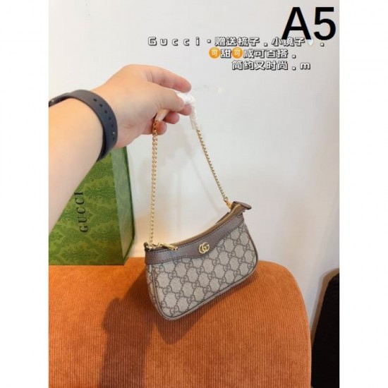 Difficult to obtain item sold out in Japan 2024SS tote bag GUCCI Gucci Difficult to obtain item sold out in Japan 2024SS tote bag GUCCI Gucci