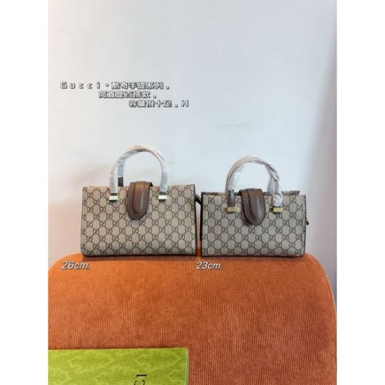 A loose style is completed 2024SS tote bag GUCCI Gucci A loose style is completed 2024SS tote bag GUCCI Gucci