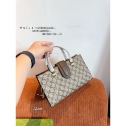 A loose style is completed 2024SS tote bag GUCCI Gucci