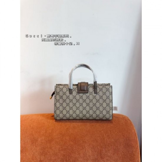 A loose style is completed 2024SS tote bag GUCCI Gucci A loose style is completed 2024SS tote bag GUCCI Gucci