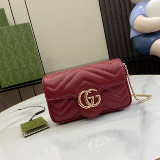 Great color for mixing and matching 2024SS shoulder bag GUCCI Gucci Great color for mixing and matching 2024SS shoulder bag GUCCI Gucci