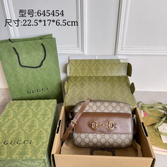 2024SS Spring/Summer Essentials GUCCI Shoulder Bag 2024SS Spring/Summer Essentials GUCCI Shoulder Bag