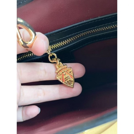 2024SS Rare! Limited to stores FENDI Tote bag 2024SS Rare! Limited to stores FENDI Tote bag