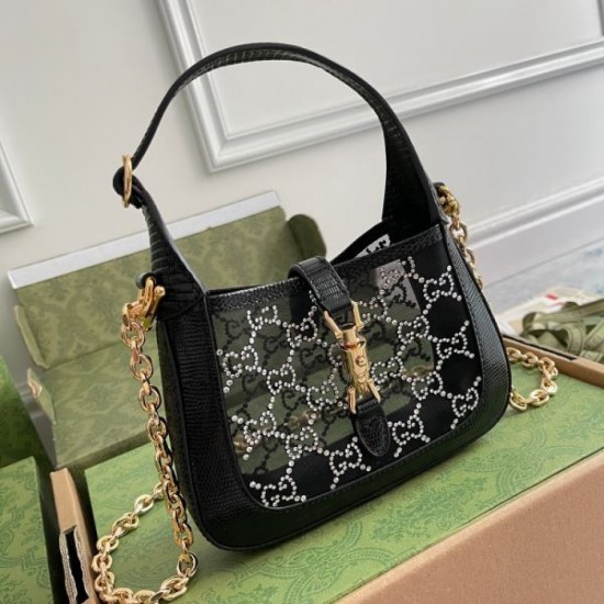 2024SS New FENDI tote bag that is extremely popular 2024SS New FENDI tote bag that is extremely popular