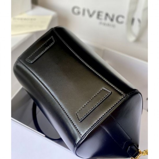Increase your sense of style! 2024SS Tote Bag GIVENCHY Givenchy Increase your sense of style! 2024SS Tote Bag GIVENCHY Givenchy