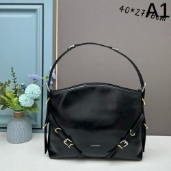 2024SS Spring/Summer arrival I definitely want GIVENCHY Tote bag