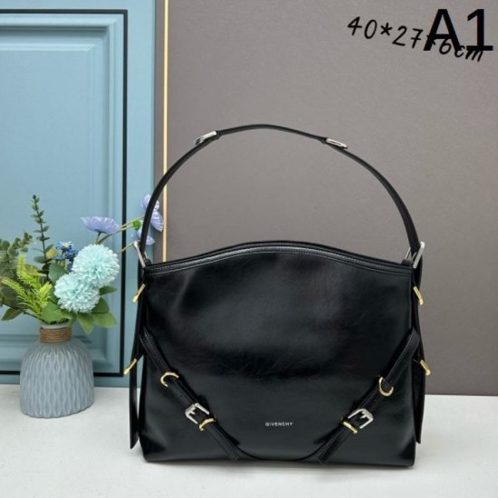 2024SS Spring/Summer arrival I definitely want GIVENCHY Tote bag 2024SS Spring/Summer arrival I definitely want GIVENCHY Tote bag