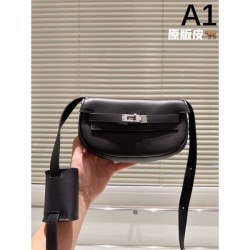 Only one item available! VIP Customer Sale 2024SS Shoulder Bag HERMES