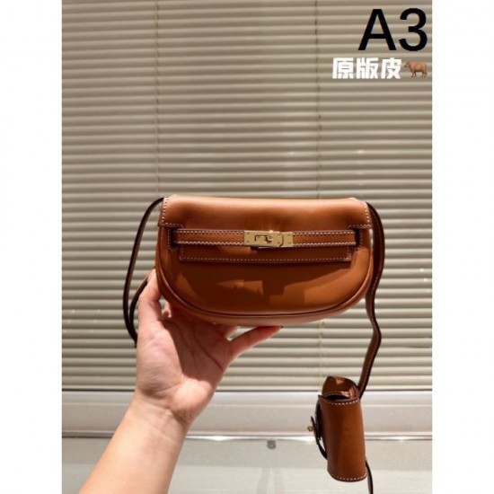 Only one item available! VIP Customer Sale 2024SS Shoulder Bag HERMES Only one item available! VIP Customer Sale 2024SS Shoulder Bag HERMES