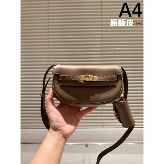 Only one item available! VIP Customer Sale 2024SS Shoulder Bag HERMES Only one item available! VIP Customer Sale 2024SS Shoulder Bag HERMES