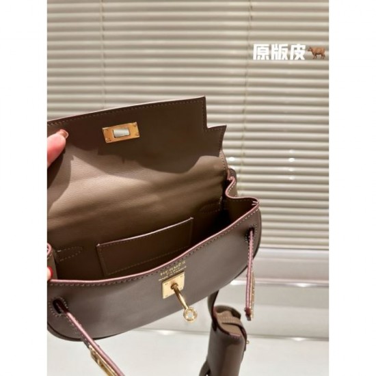 Only one item available! VIP Customer Sale 2024SS Shoulder Bag HERMES Only one item available! VIP Customer Sale 2024SS Shoulder Bag HERMES