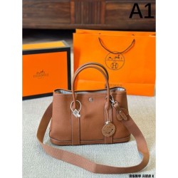Too casual 2024SS tote bag HERMES