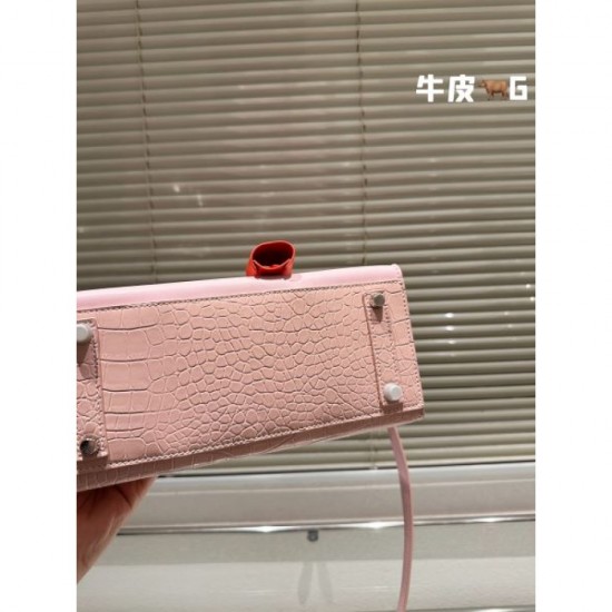 Latest featured fashion 2024SS tote bag HERMES Latest featured fashion 2024SS tote bag HERMES