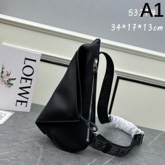 Style that continues to attract attention 2024SS chest bag LOEWE Style that continues to attract attention 2024SS chest bag LOEWE