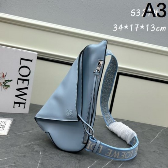 Style that continues to attract attention 2024SS chest bag LOEWE Style that continues to attract attention 2024SS chest bag LOEWE