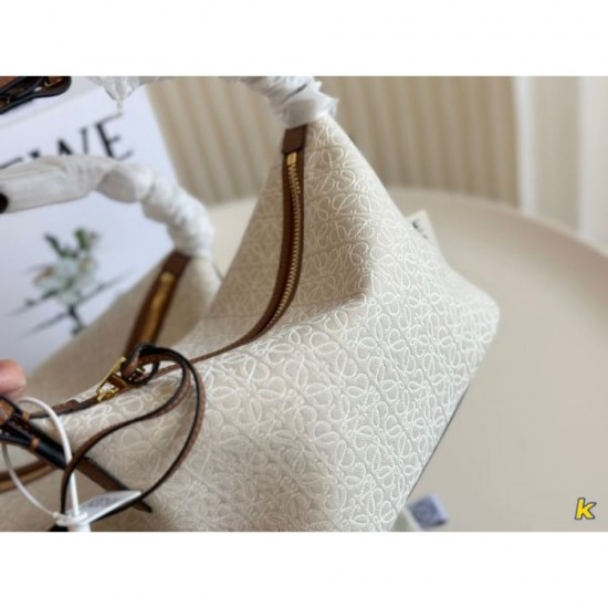 New limited edition very beautiful color 2024SS tote bag LOEWE LOEWE New limited edition very beautiful color 2024SS tote bag LOEWE LOEWE