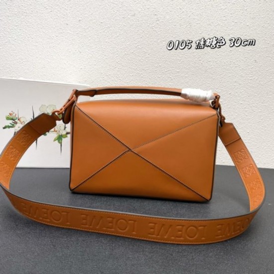 LOEWE 2024FW Overseas customers limited advance sale tote bag LOEWE 2024FW Overseas customers limited advance sale tote bag
